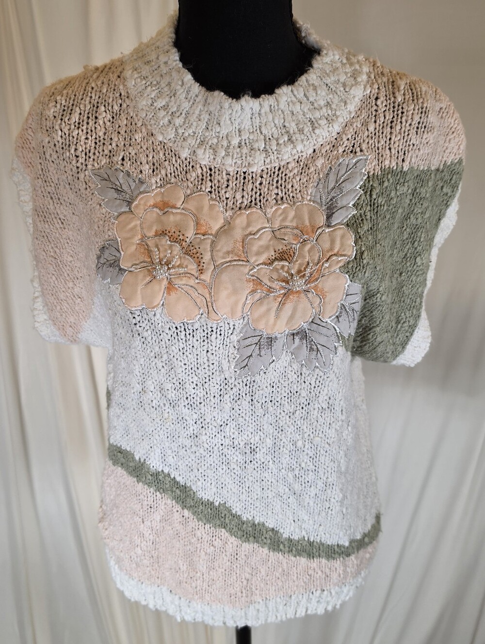 VTG 80s Colleen's Collectables Floral Applique Boucle Knit Sweater Large Pastel